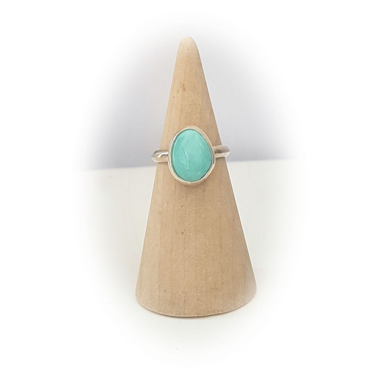 Pilot Mountain Turquoise & Sterling Silver Ring - size 7 or N 1/2