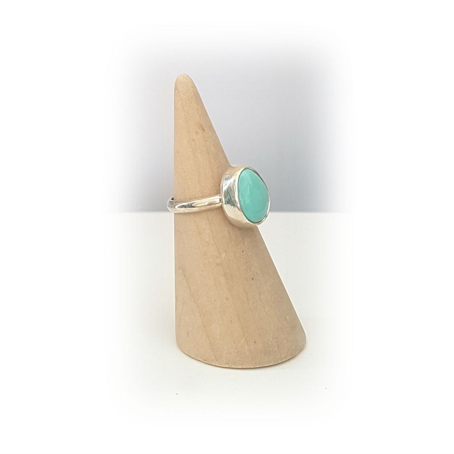 Pilot Mountain Turquoise & Sterling Silver Ring - size 7 or N 1/2